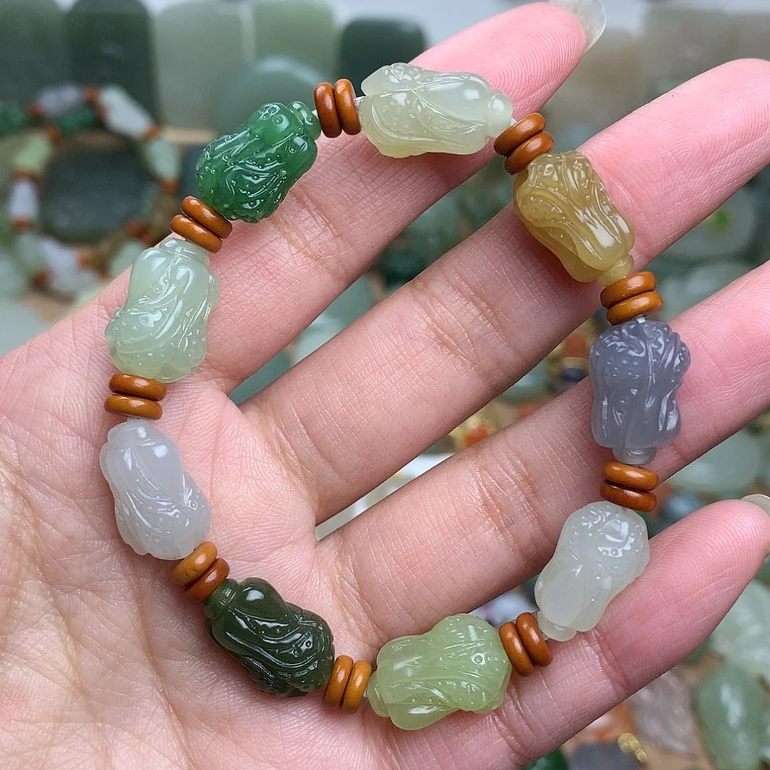 和田玉吊坠未镶嵌