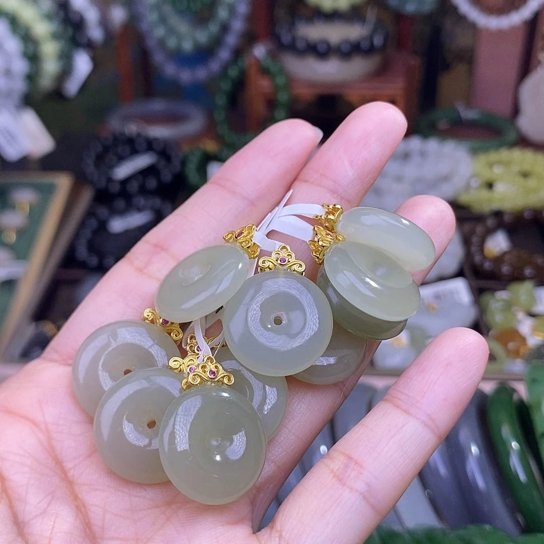 和田玉未镶嵌颈饰多样性发一 925.银晴水平安扣