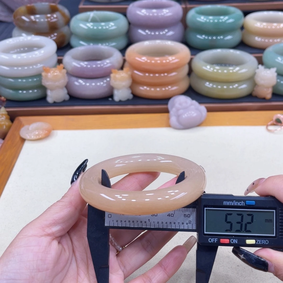 石英质玉爱情未镶嵌