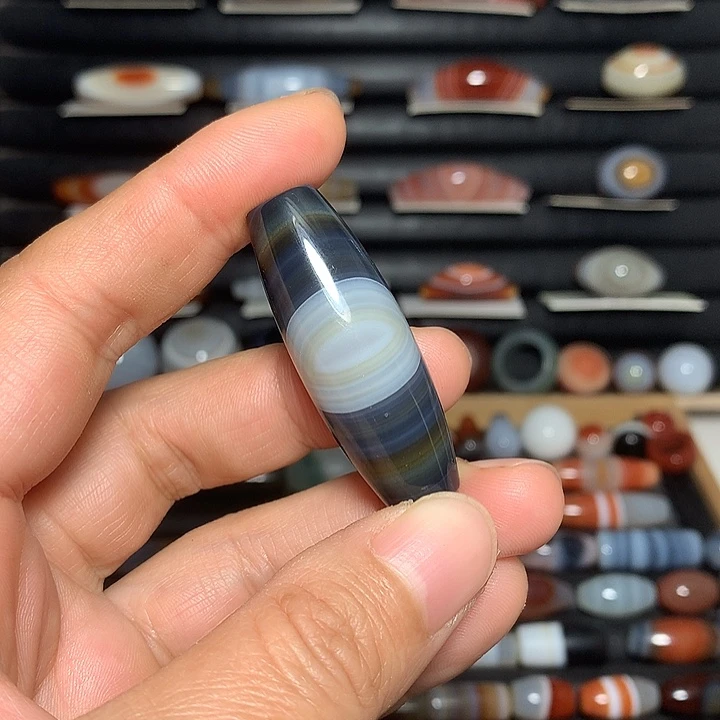 玛瑙/玉髓合金颈饰