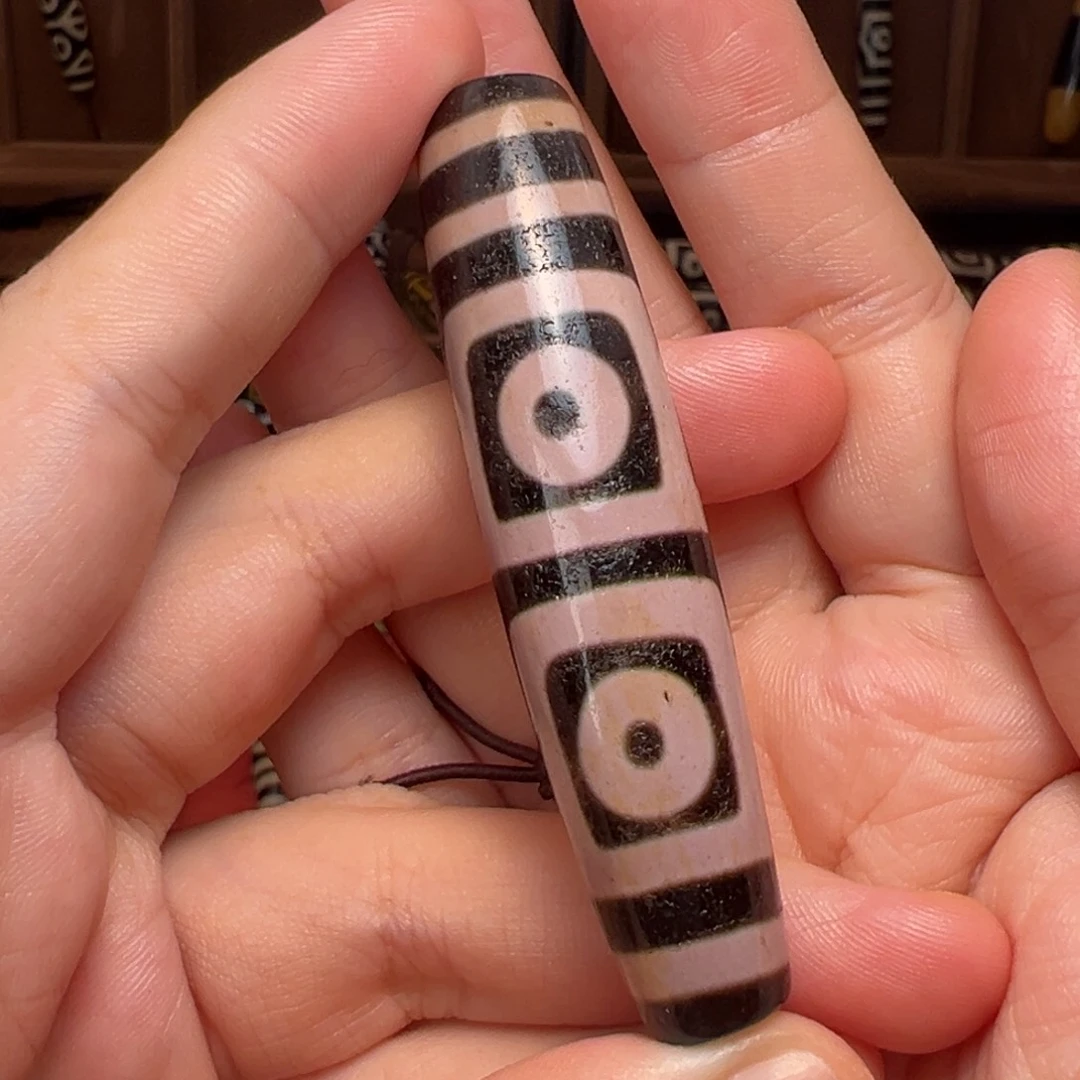 玛瑙/玉髓颈饰未镶嵌灼**华