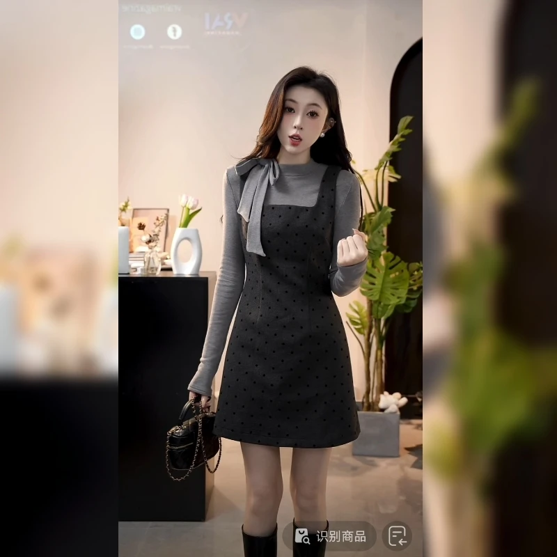 小香风设计感系带蝴蝶结显瘦打底上衣+波点背带A字裙两件套新款女