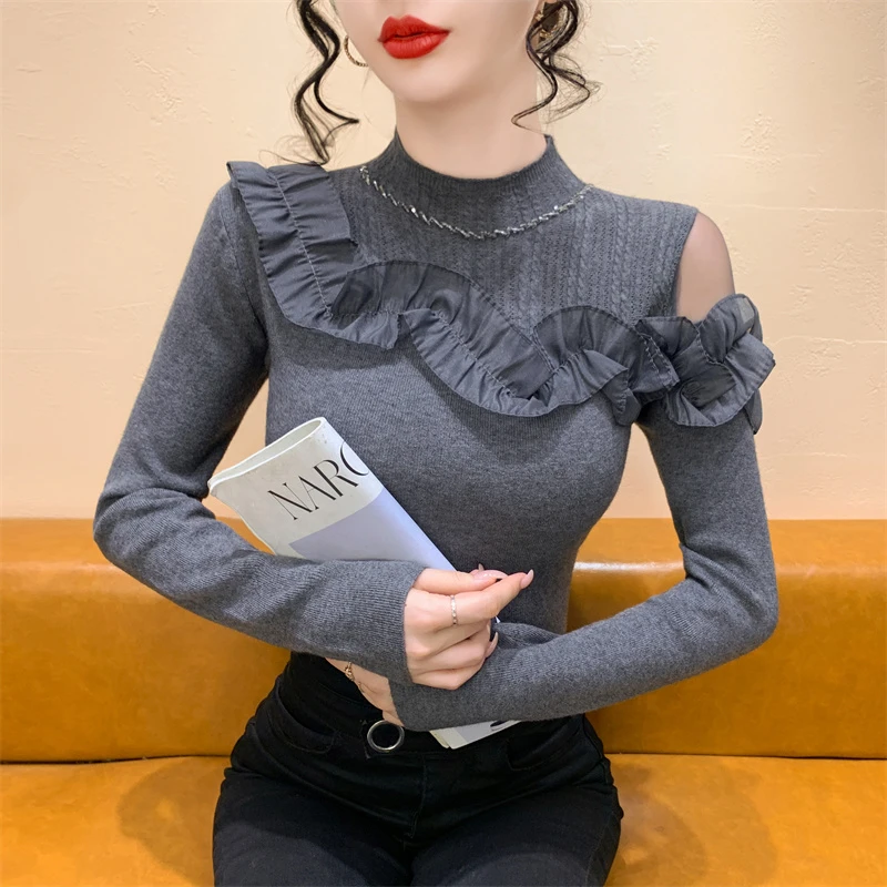 露肩钉钻荷叶边半高领针织打底衫女秋冬2025新款别致内搭上衣毛衣