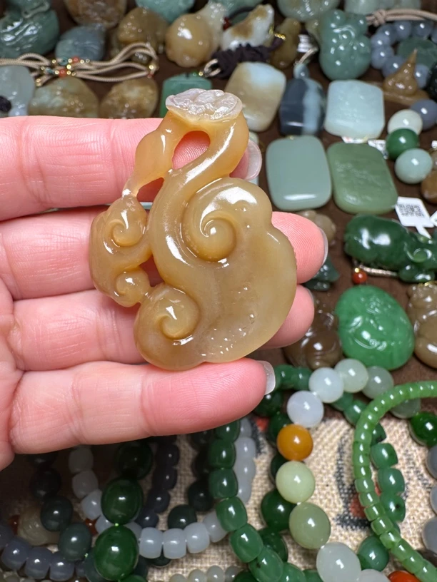 和田玉如意吊坠挂件