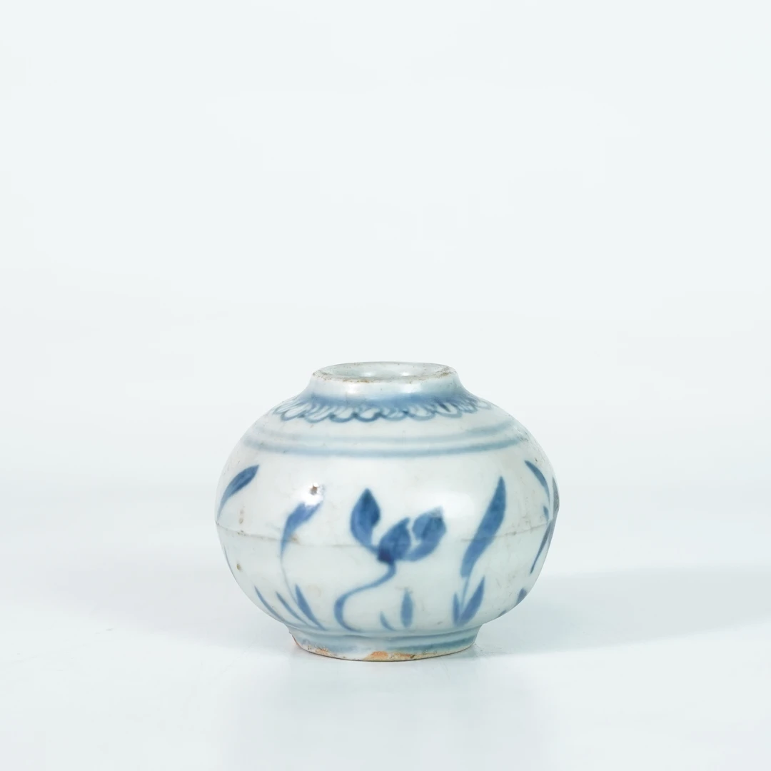 LZHBGSY251219001【十竹斋】明成化花卉纹青花水盂