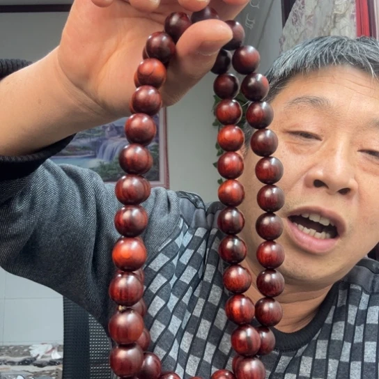 大果紫檀（缅甸花梨）本***人