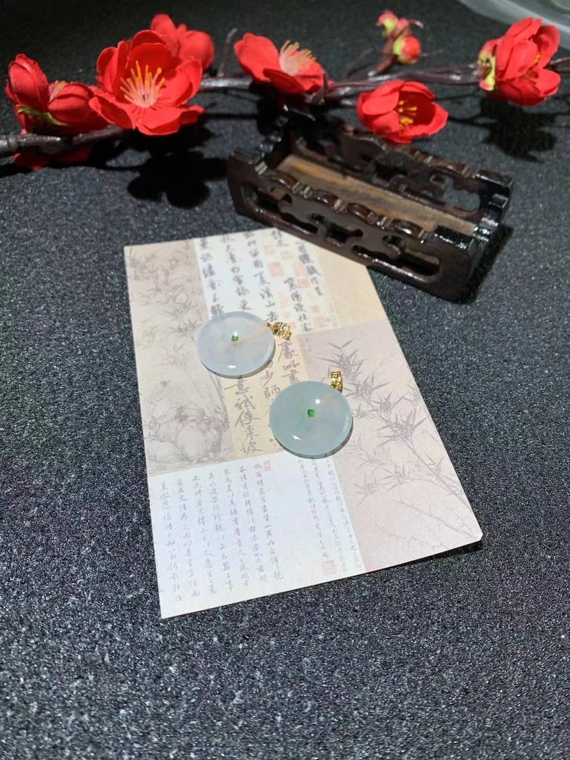 （粉）翡翠平安扣F729多样性发一