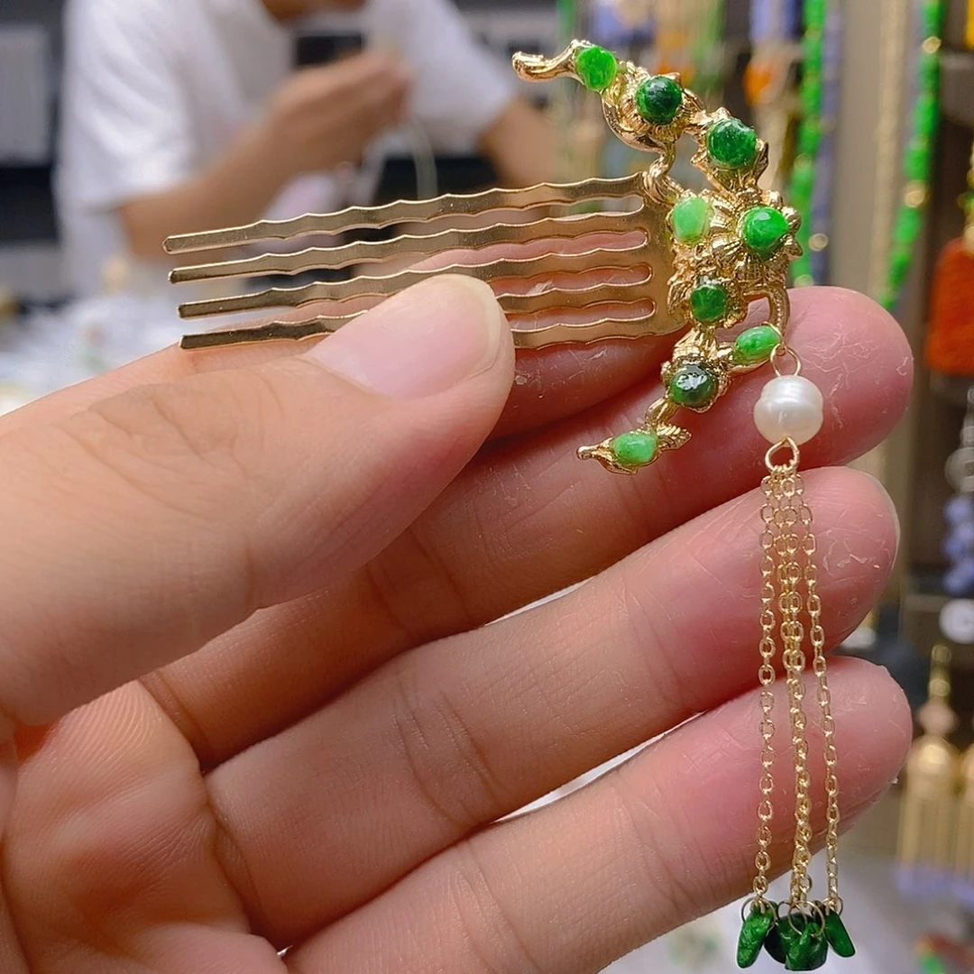 翡翠合金耳饰翡翠