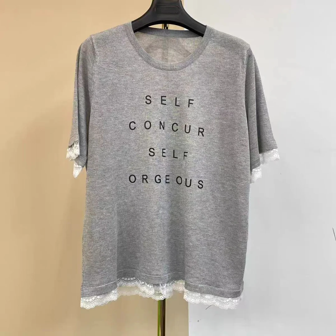 「英姿服饰」222黑色下摆开叉蕾丝字母显瘦T恤-208