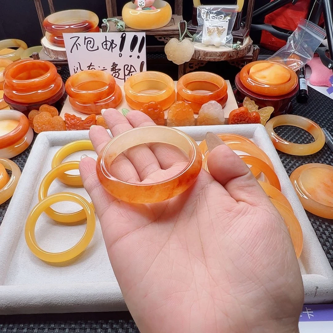 石英质玉（黄龙玉）未镶嵌手镯茂*哒