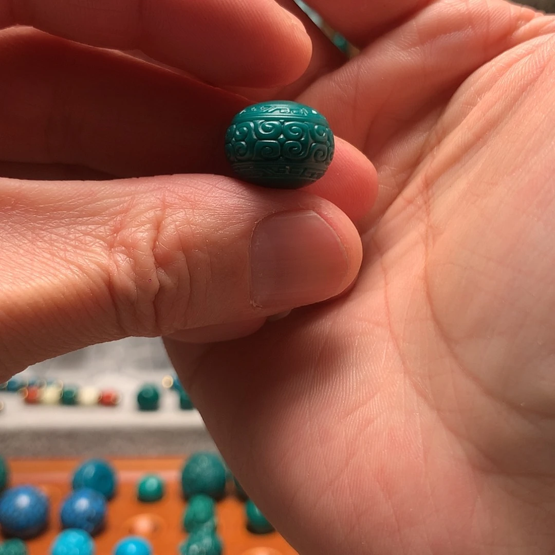 琉璃颈饰哇***…地狱色15mm回纹墩子