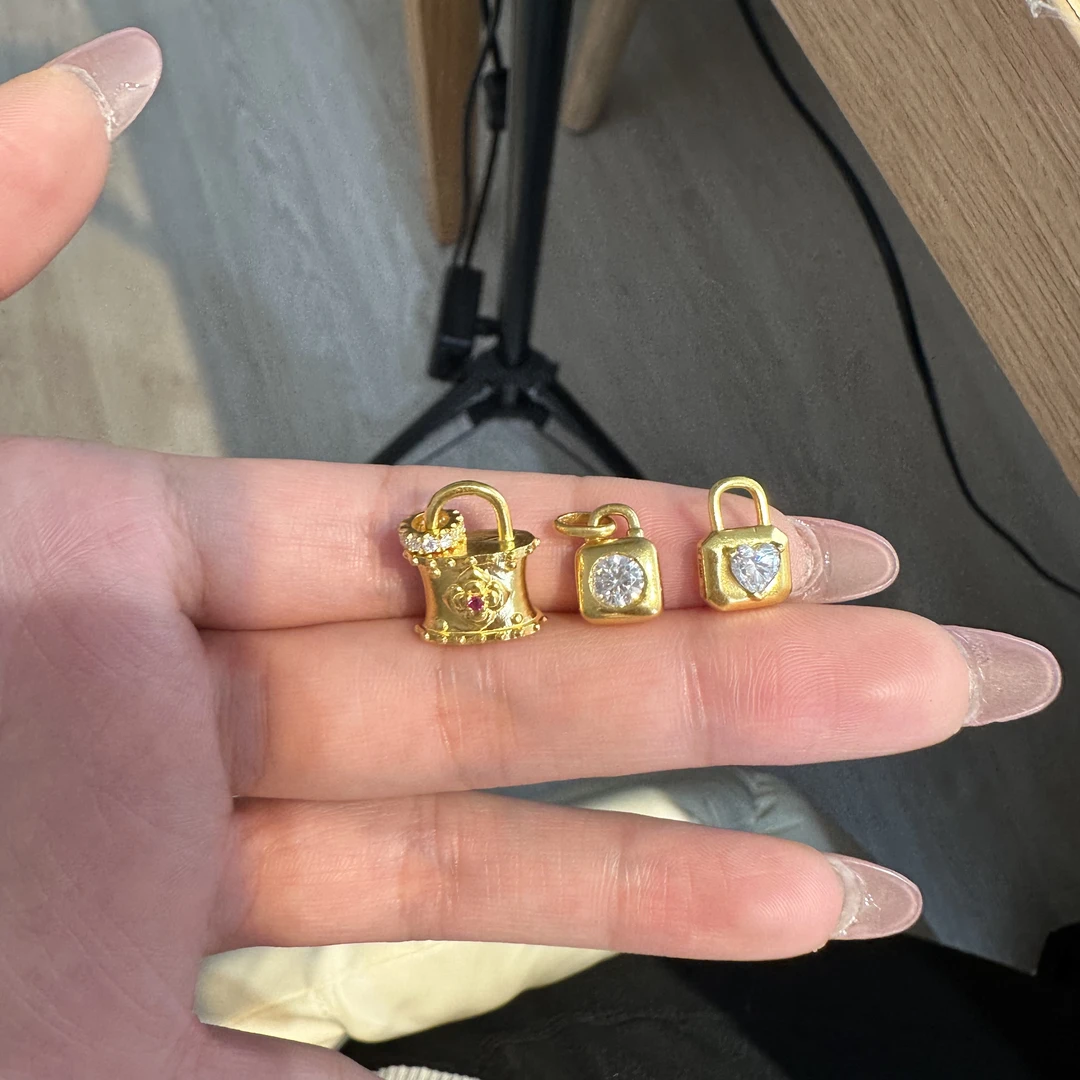 足金精品工艺吊坠