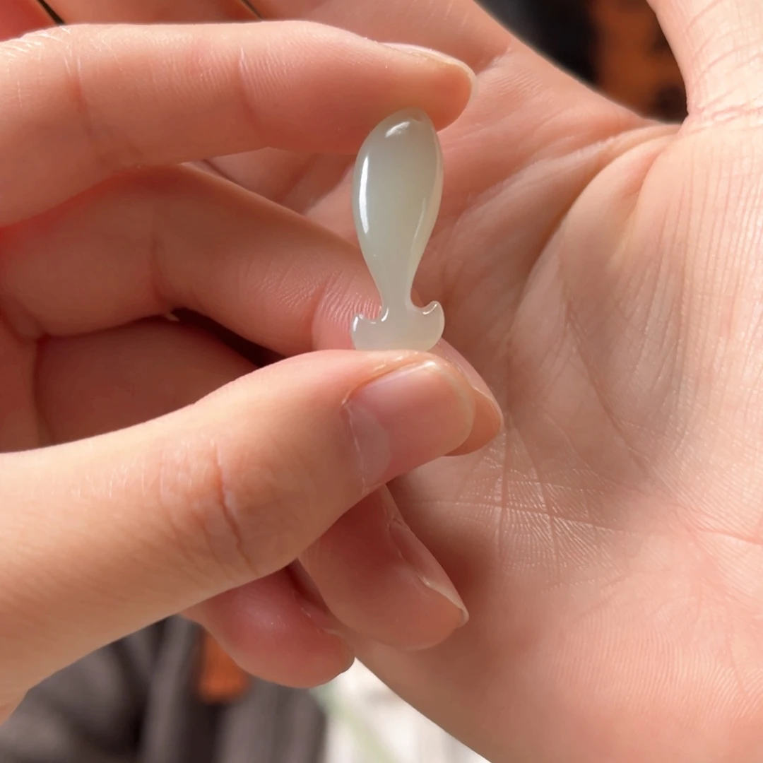 吊坠(不含链)未镶嵌和田玉晴水鱼88