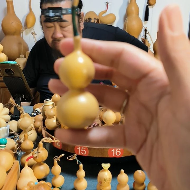 一***超葫芦福禄双全手把件