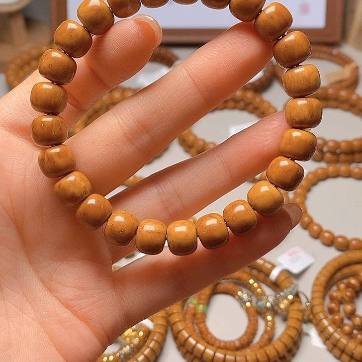 紫金鼠手串9.9✖️8.5老型单圈