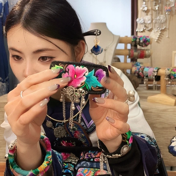 花岗石铁合金发夹