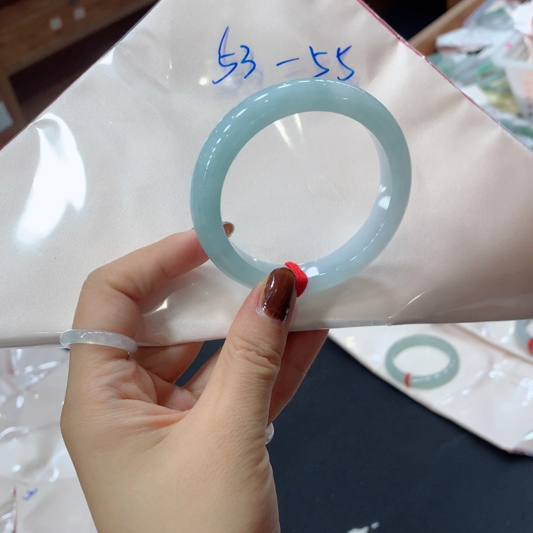 翡翠未镶嵌手镯买断