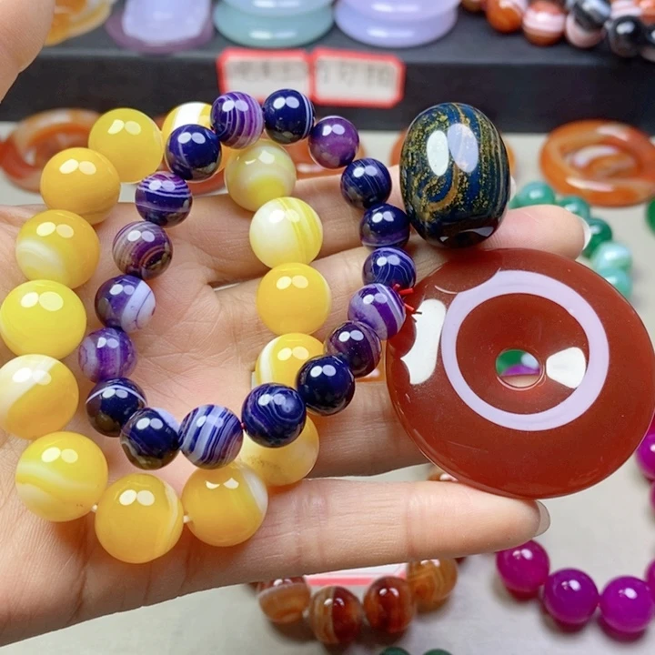 玛瑙/玉髓颈饰未镶嵌星***家
