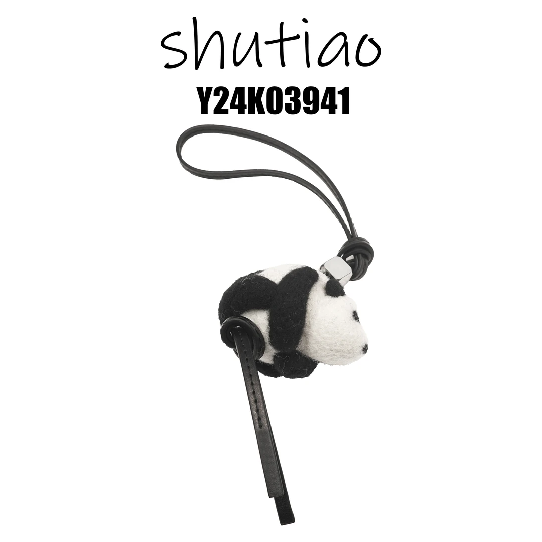 【SHUTIAO】2024秋冬：新款小众设计款Q萌熊猫公仔扣Y24K03941