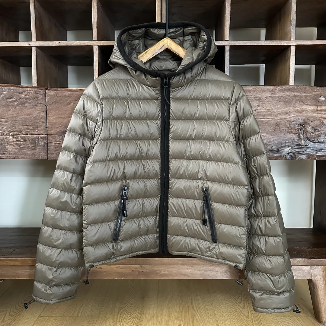 运动休闲极简风撞色边连帽保暖通勤长袖羽绒服MA5SYDZ1425