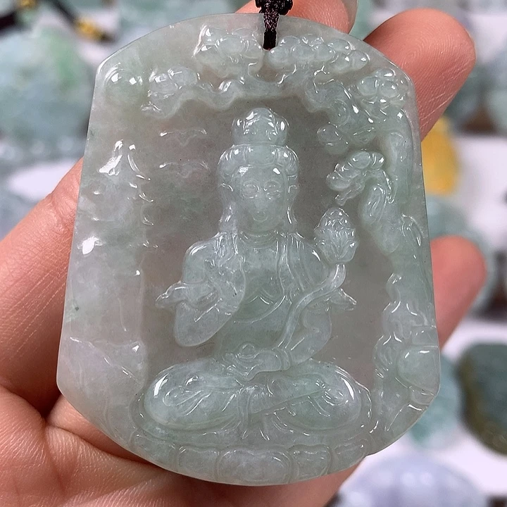 颈饰未镶嵌翡翠大势至菩萨福利