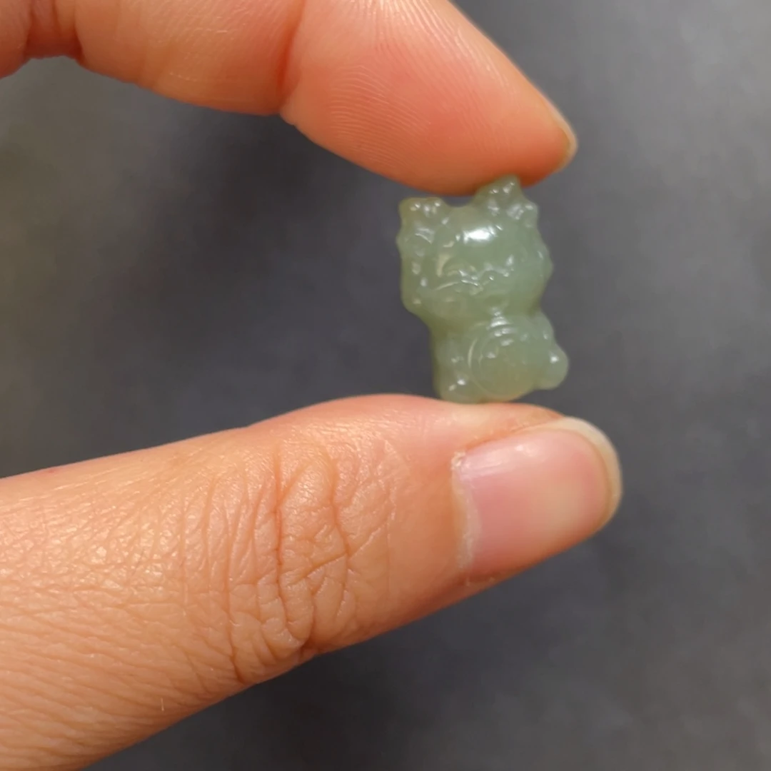 和田玉（糖玉）未镶嵌珠宝奇石