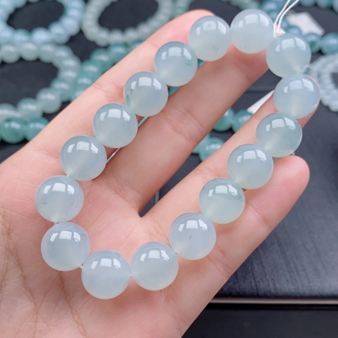 翡翠未镶嵌手串珠宝