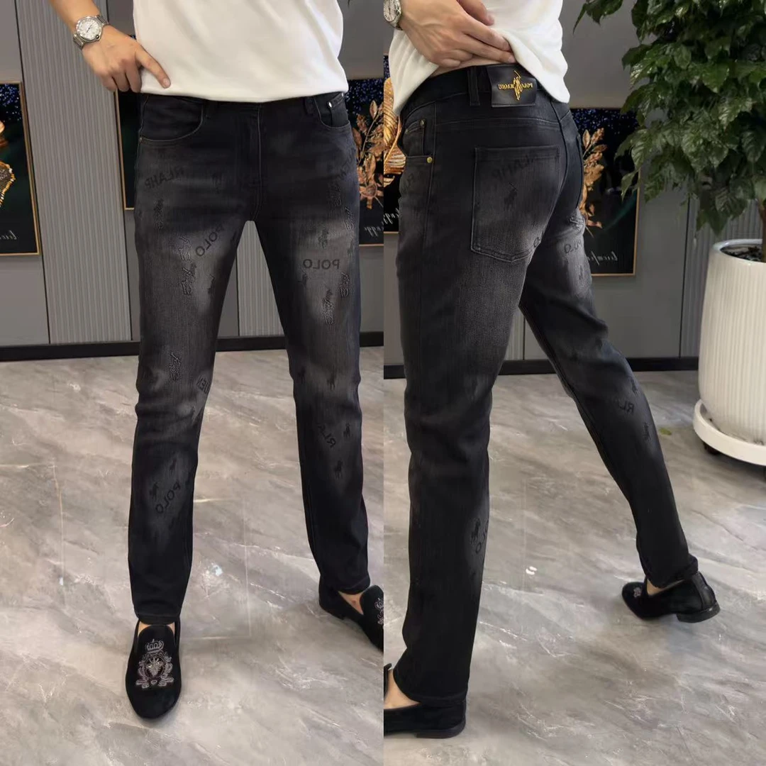 黑色印花牛仔裤男潮流压花刺绣小脚裤2025牛仔裤男款爆款2025新款