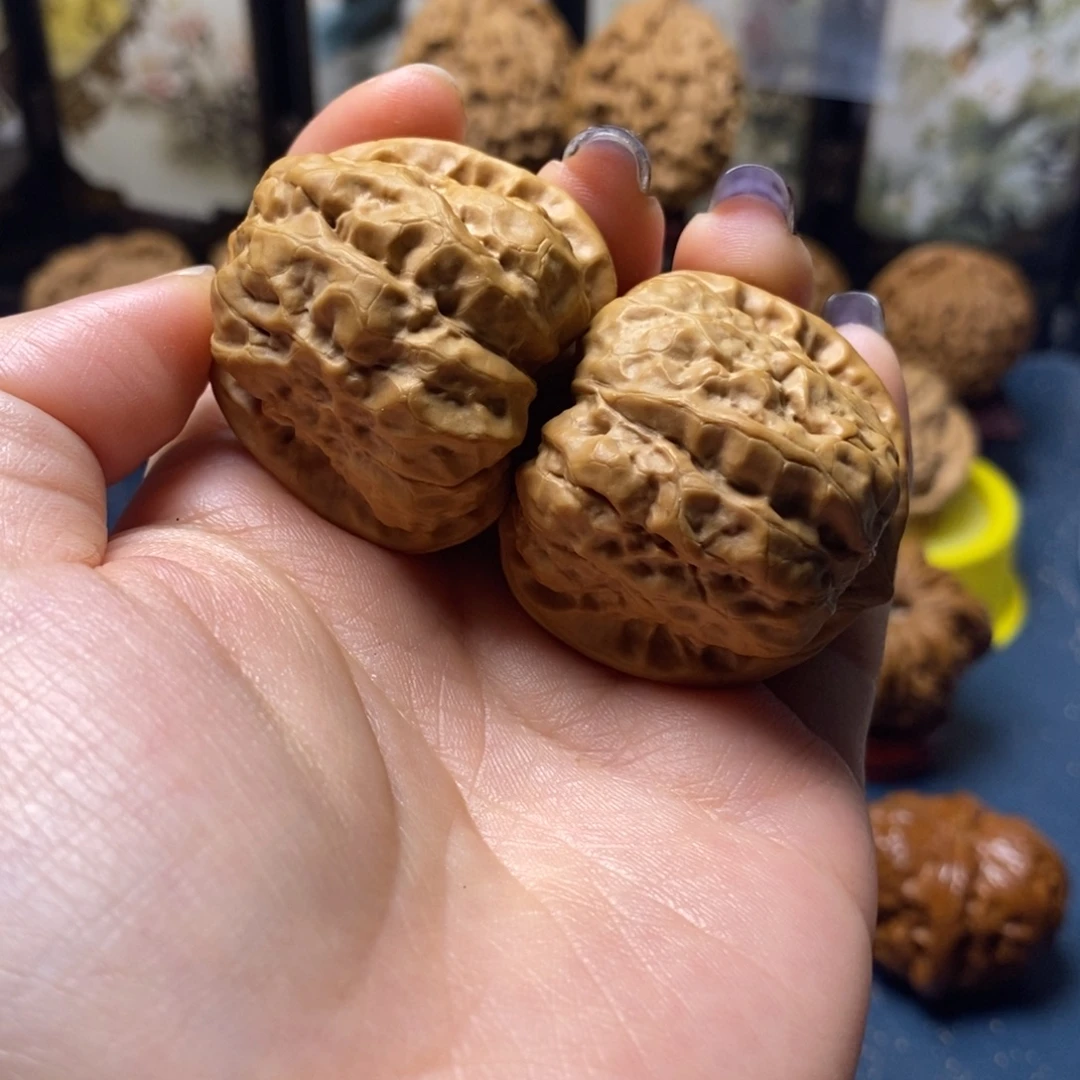 文玩核桃吊坠蛤蟆头36尺01