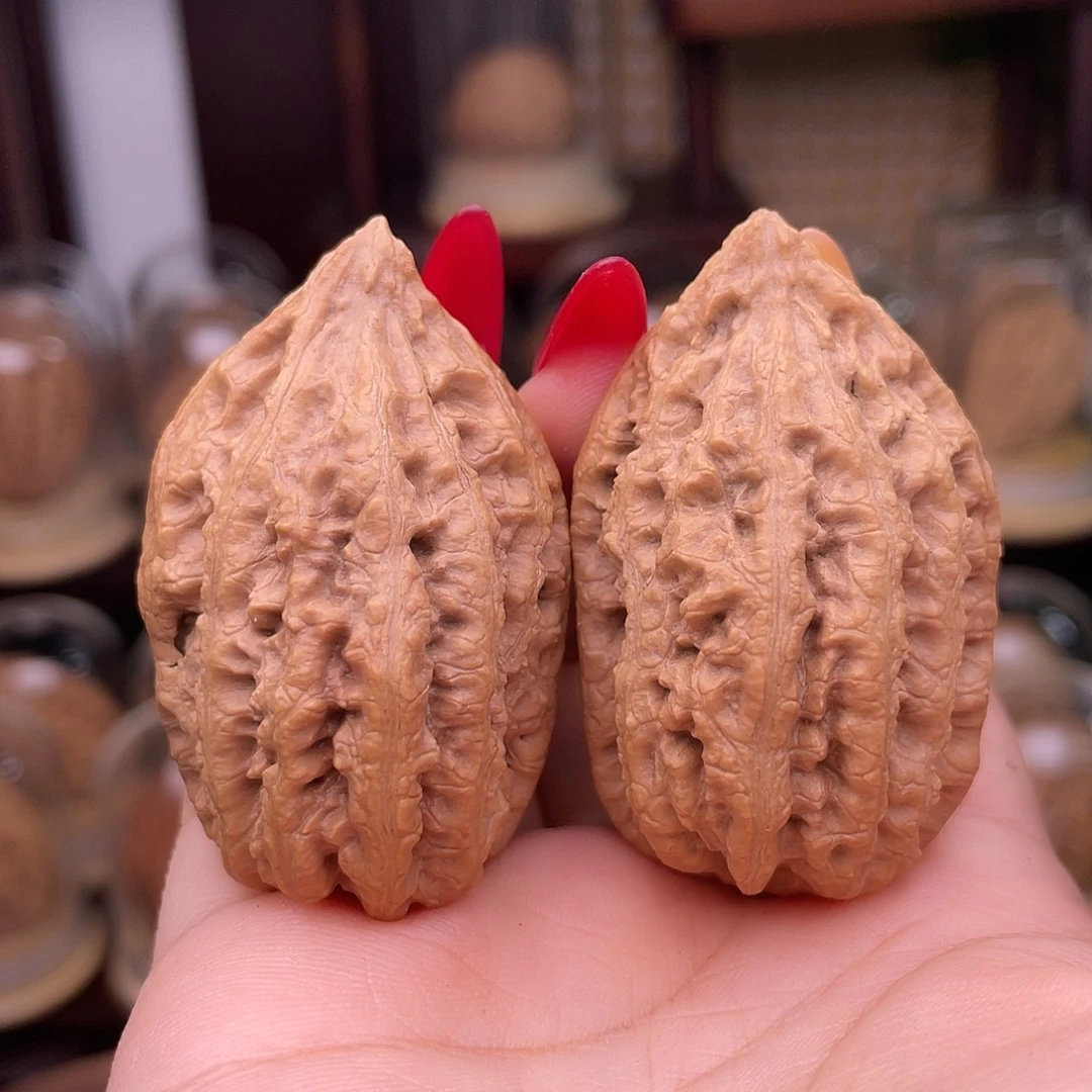 文玩核桃吊坠塔尖