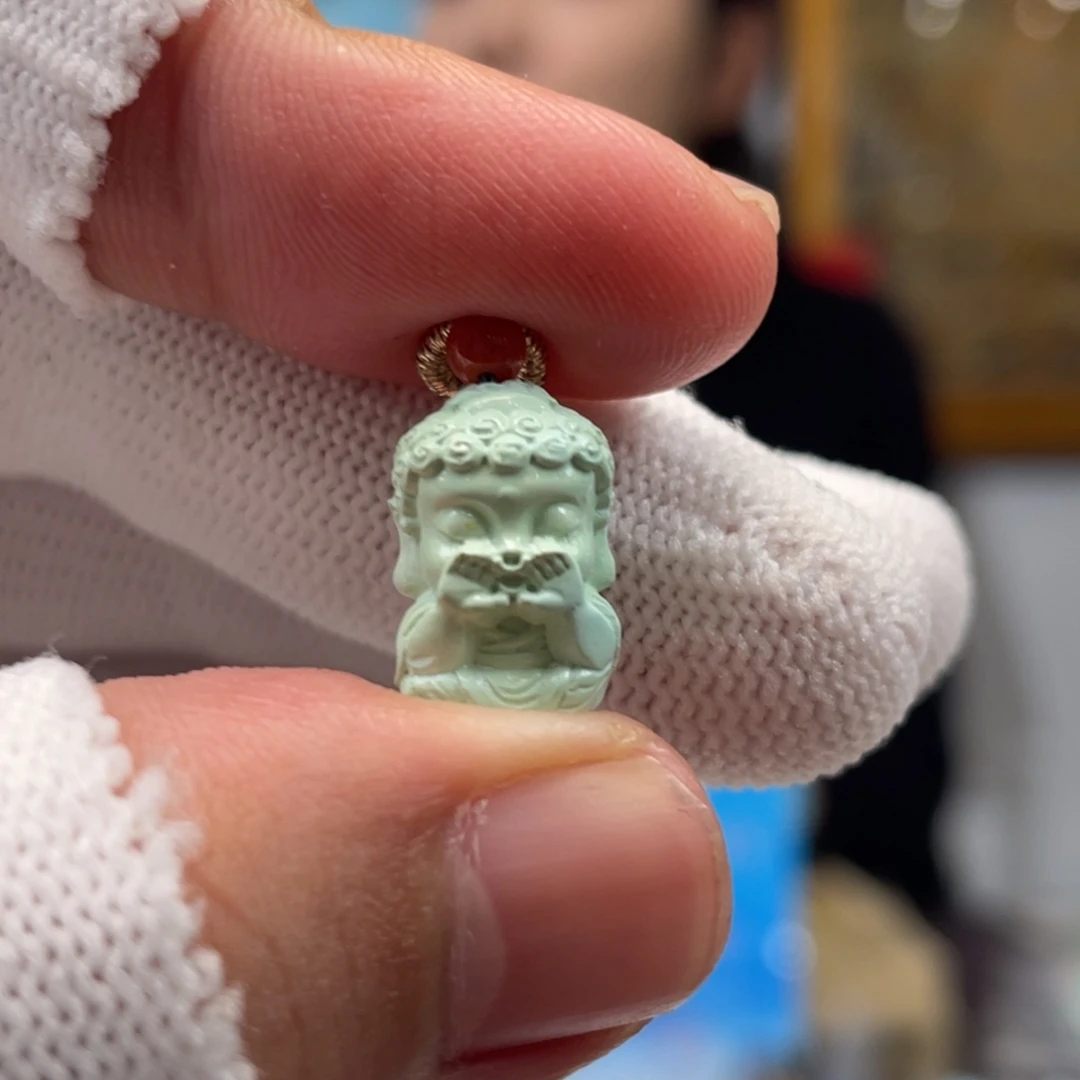 绿松石未镶嵌挂件