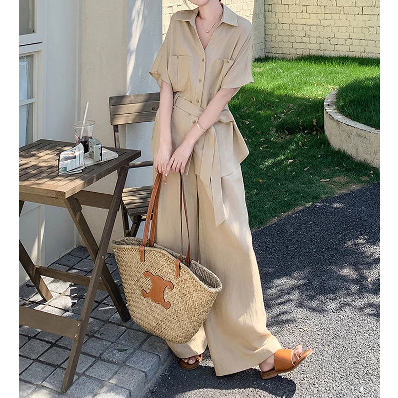 卡其色气质老钱风穿搭套装女夏2025新款收腰显瘦衬衫阔腿裤两件套