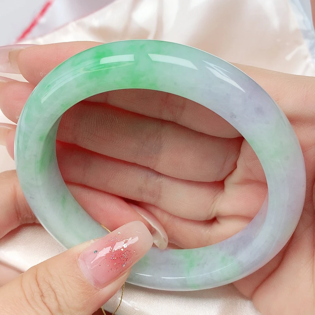 翡翠手镯未镶嵌抖音87