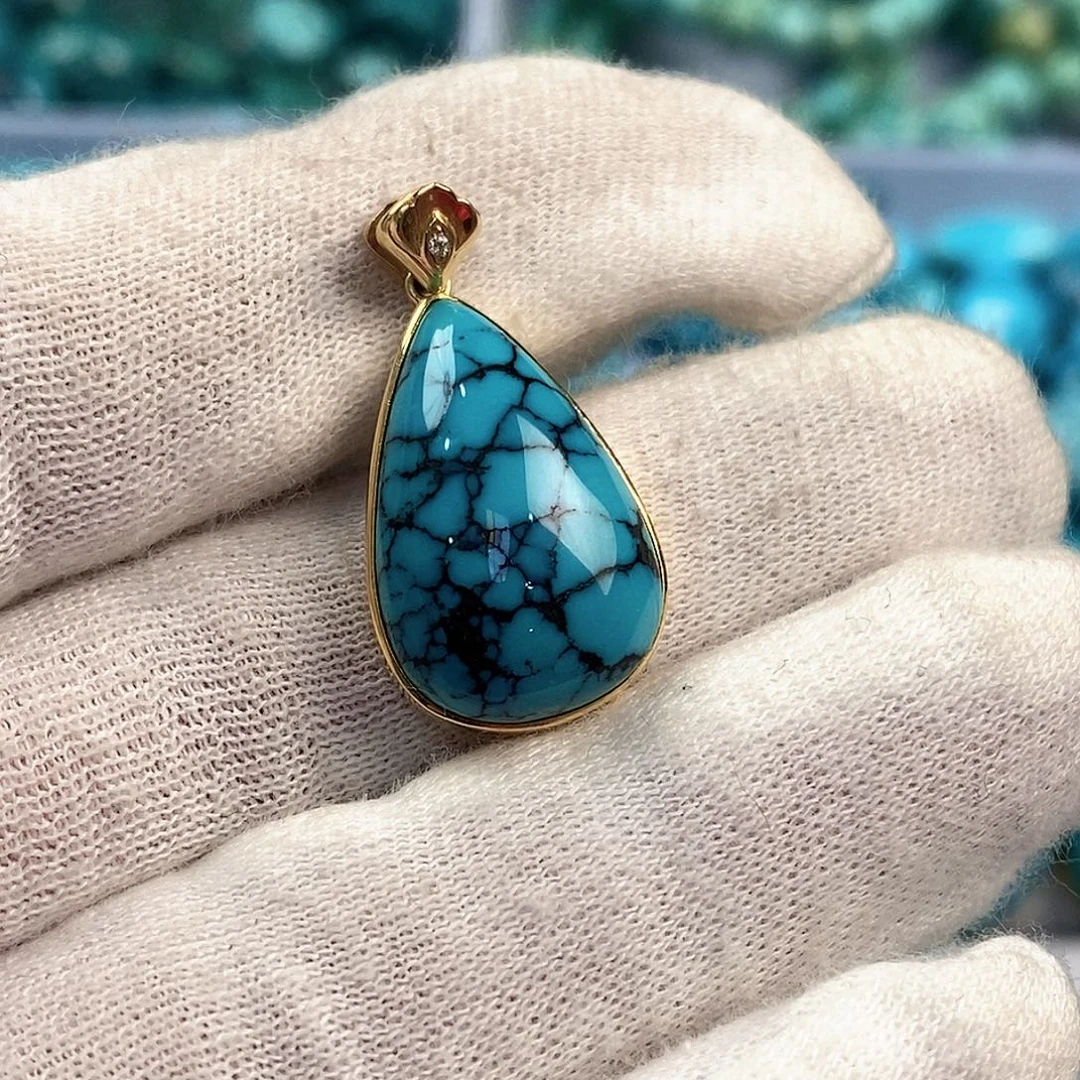 绿松石18K金镶嵌配饰