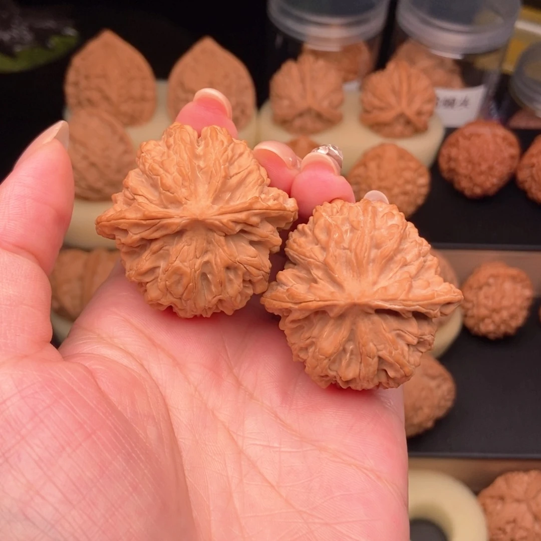 吊坠文玩核桃42苹果园