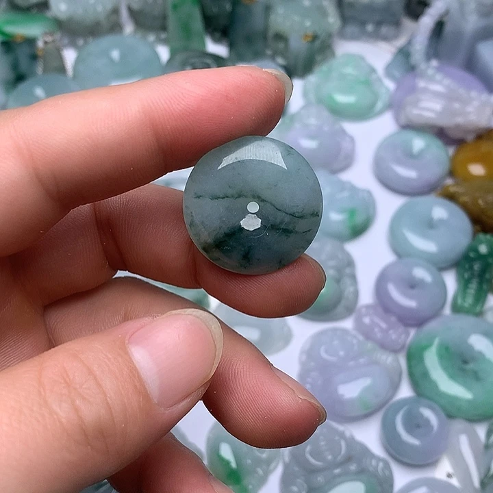 翡翠未镶嵌颈饰天然翡翠