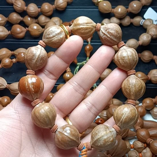 橄榄核手串/手链橄榄核手串铁核蒜头蜜挑臀鸡血红1.8福利