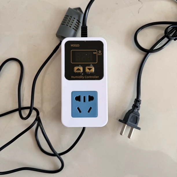 智能湿度控制器可自动养殖用于大棚孵化宠物加湿可调