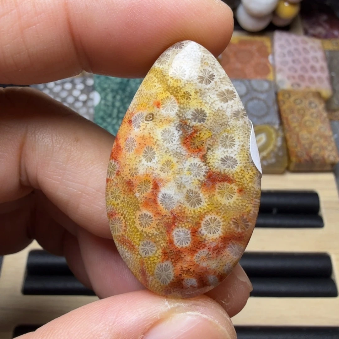 硅化玉未镶嵌纯天然色有机玉石保真色