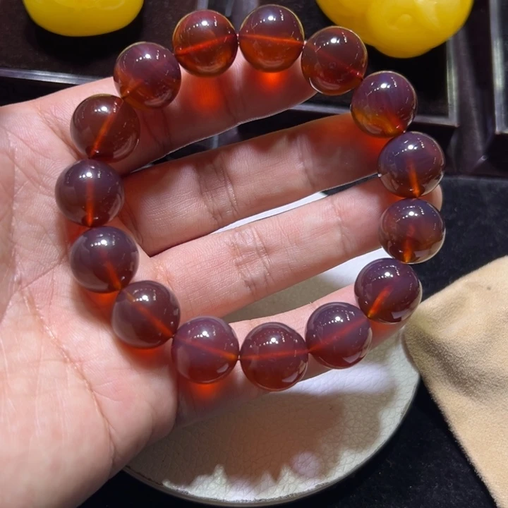 燕***窝琥珀未镶嵌颈饰琥珀手串