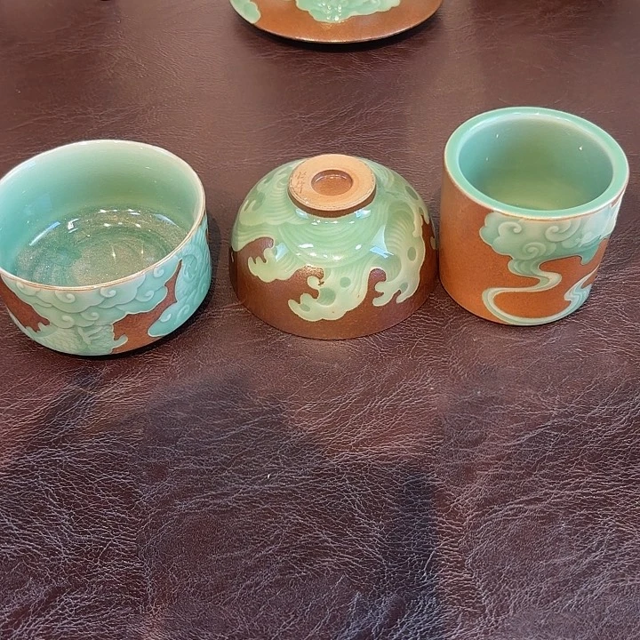 翩***女瓷片龙泉青瓷福利青瓷