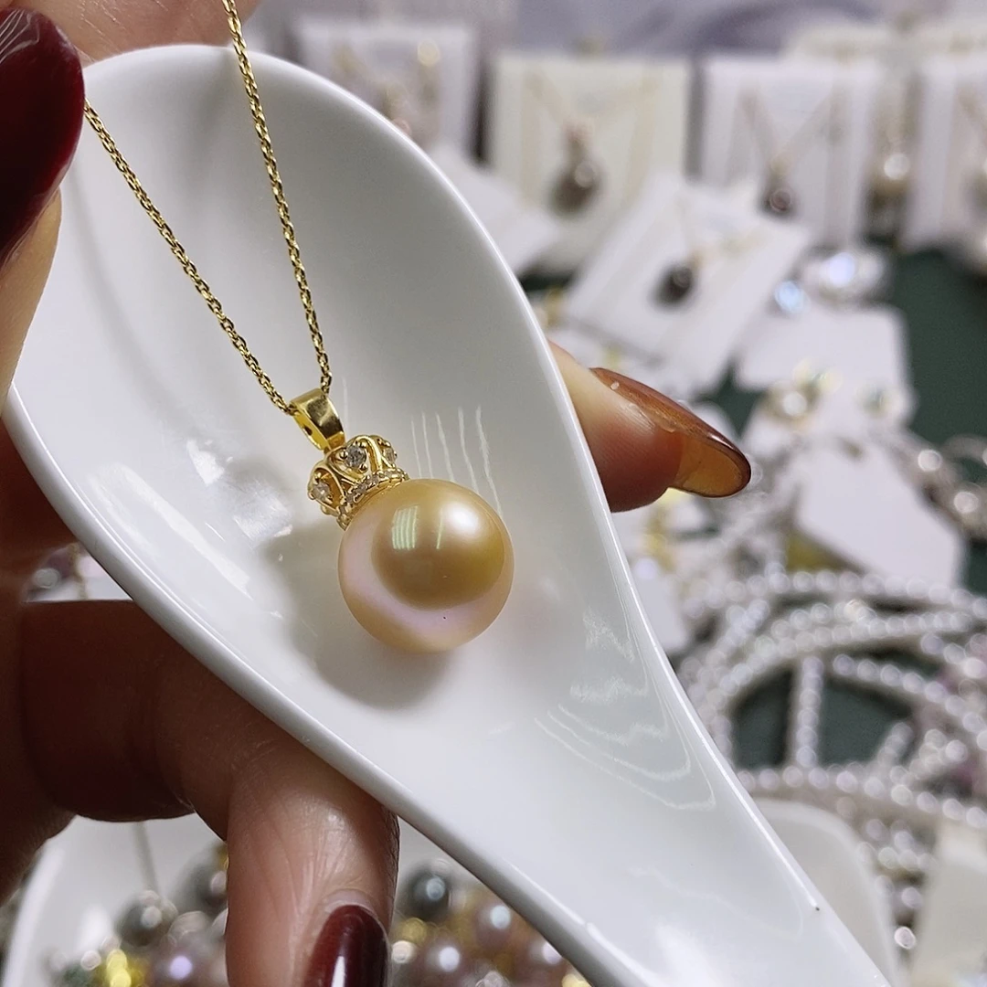 淡水珍珠耳饰未镶嵌