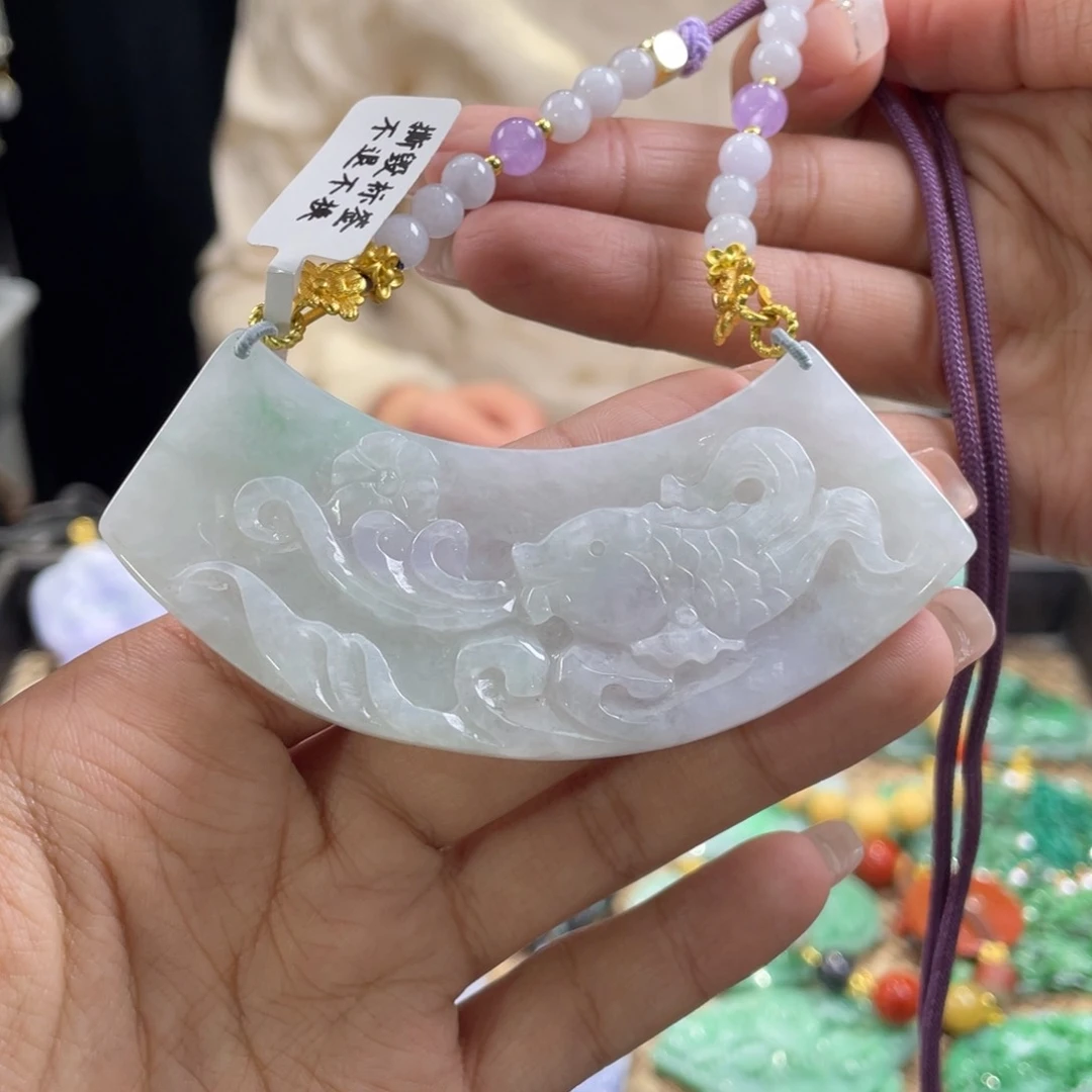翡翠颈饰未镶嵌代编织