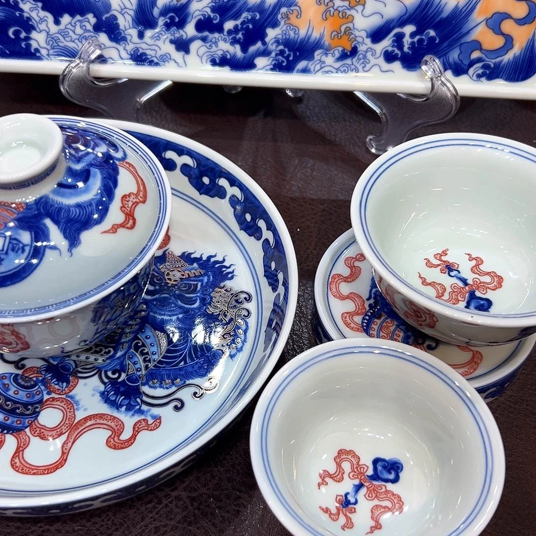 摆件景德镇陶瓷艺术展演厅及景德镇市艺术家