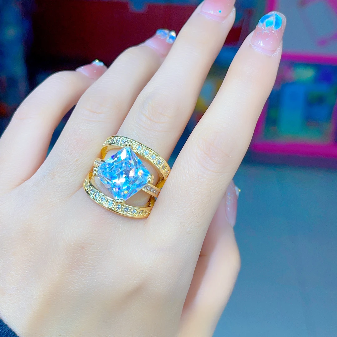 钛钢戒指 931新款戒指爆款白搭时尚金色铜合金白搭时尚