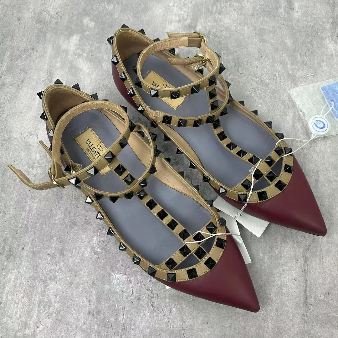 95新 Valentino/华伦天奴 38码/仔仔女鞋/酒红色平底单鞋 xxs1187