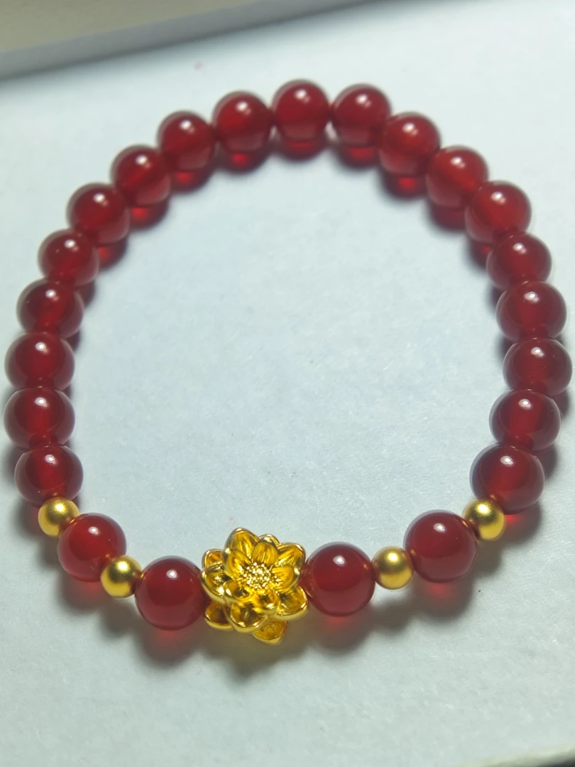 严选(011）足金莲花+3.5mm金珠4颗（赠卡六红玉 髓）多样性发货