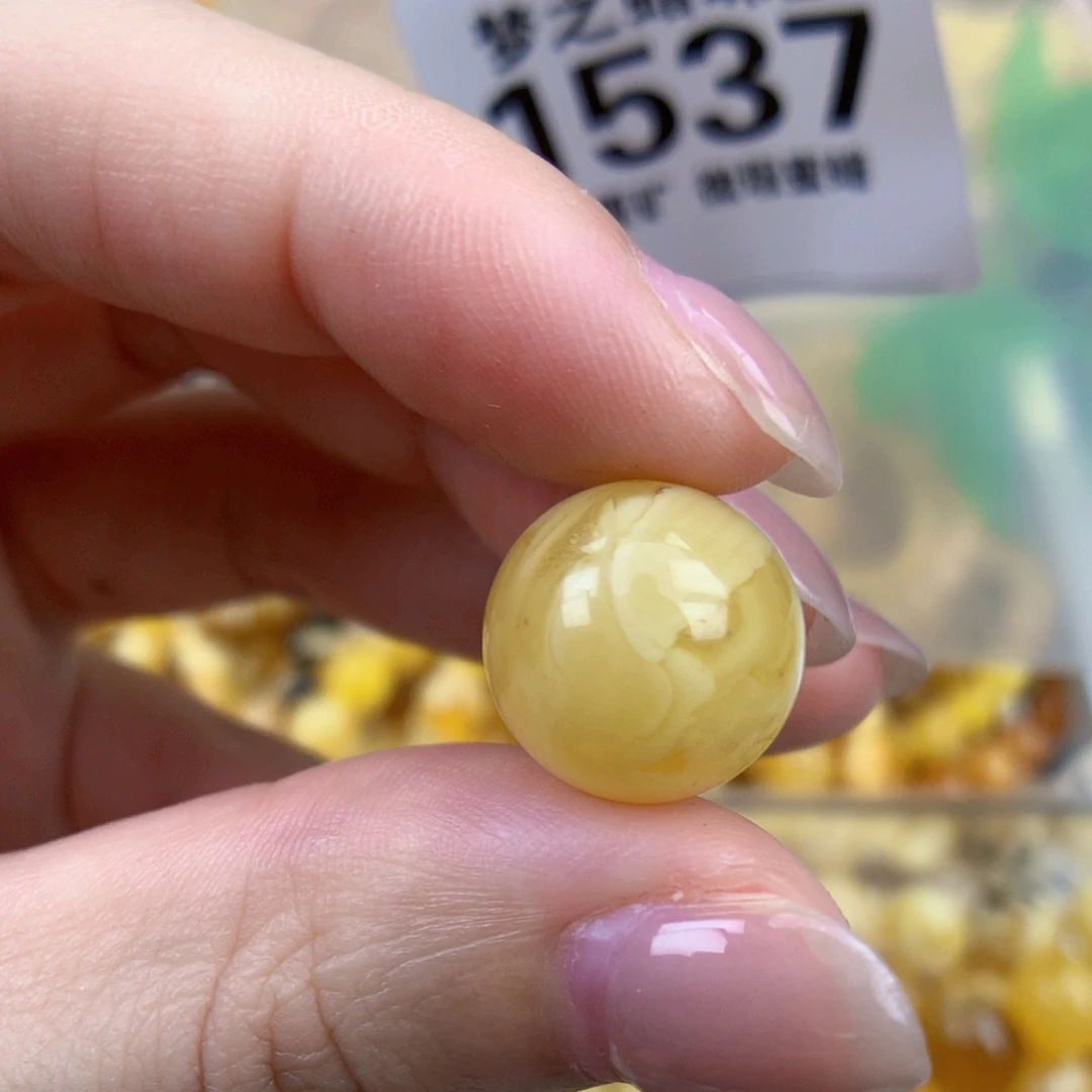 裸石琥珀未镶嵌14