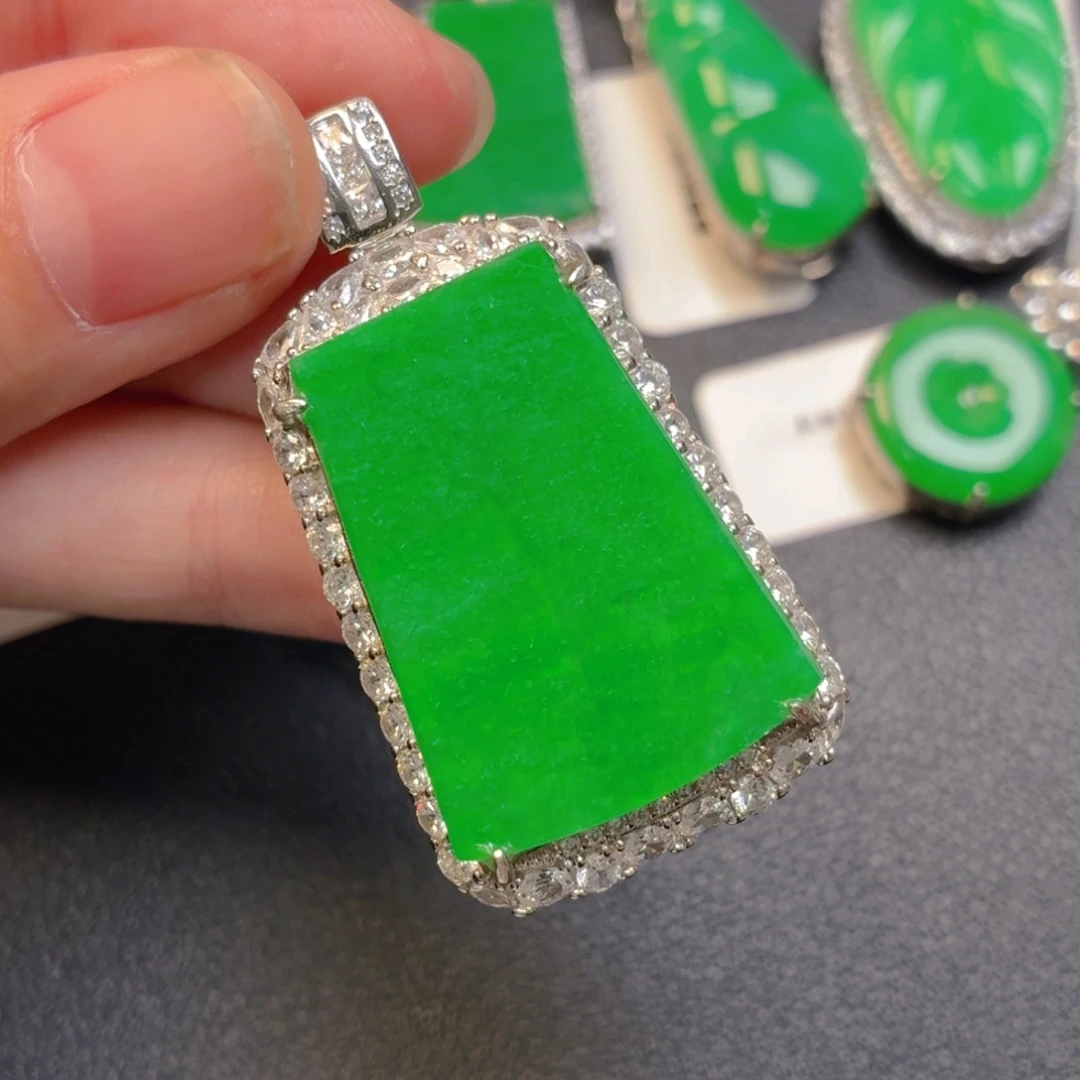 翡翠银S925镶嵌吊坠(不含链)