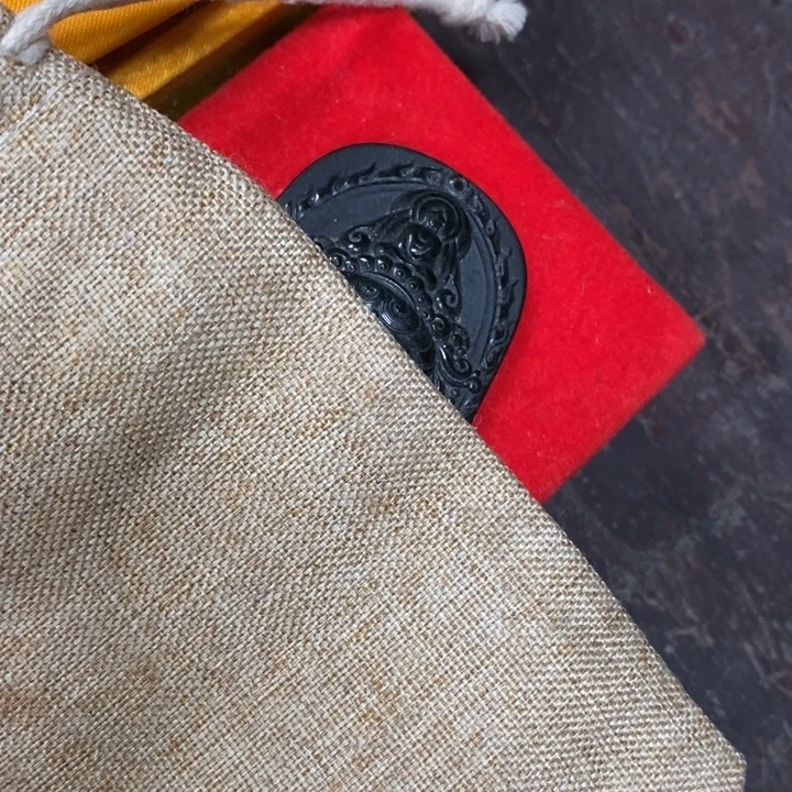 织绣哈哈哈哈哈哈哈哈